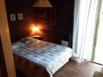 Casa en alquiler en Mar de las Pampas. 2 ambientes, 1 baño y capacidad de 2 a 4 personas. 