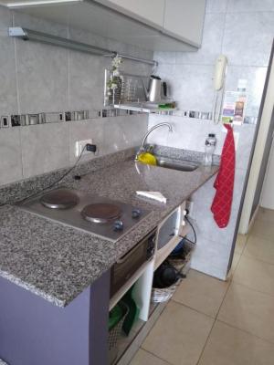 Departamento en alquiler en Miramar. 1 ambientes, 1 baño y capacidad de 2 a 4 personas. A menos de 50 m de la playa